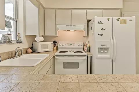 14 Ocean Crest Dr, Ormond Beach, FL 32176 photo 5