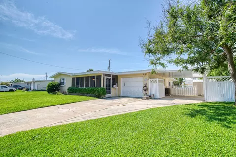 20 Briggs Dr, Ormond Beach, FL 32176 photo 8