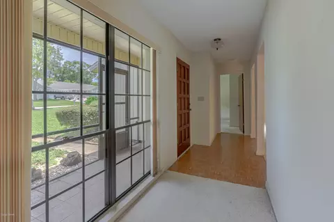 943 Northbrook Dr, Ormond Beach, FL 32174 photo 9