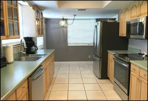 44 Kathy Dr, Ormond Beach, FL 32176 photo 4
