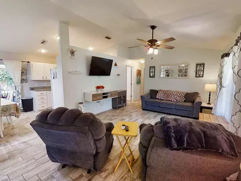3047 Unity Tree Dr, Edgewater, FL 32141 photo 8