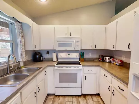 3047 Unity Tree Dr, Edgewater, FL 32141 photo 12