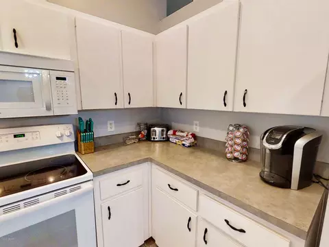3047 Unity Tree Dr, Edgewater, FL 32141 photo 13