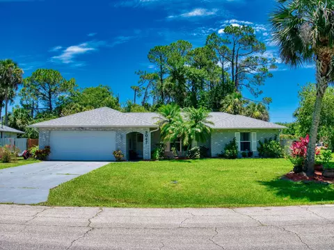 3047 Unity Tree Dr, Edgewater, FL 32141 photo 1