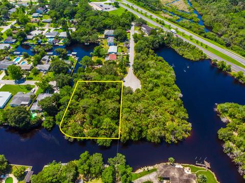495 West St, Ormond Beach, FL 32174 photo 1