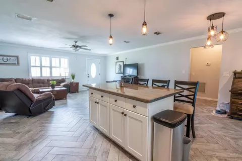 1810 Queen Palm Dr, Edgewater, FL 32132 photo 13