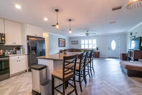 1810 Queen Palm Dr, Edgewater, FL 32132 photo 10