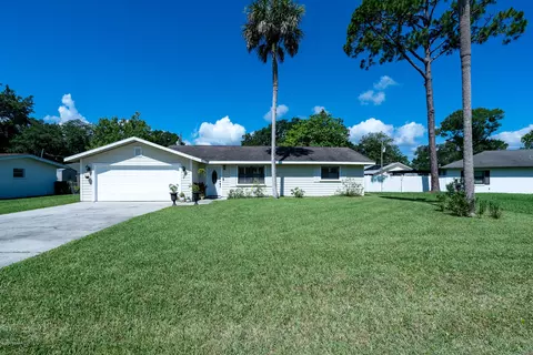 1810 Queen Palm Dr, Edgewater, FL 32132 photo 4