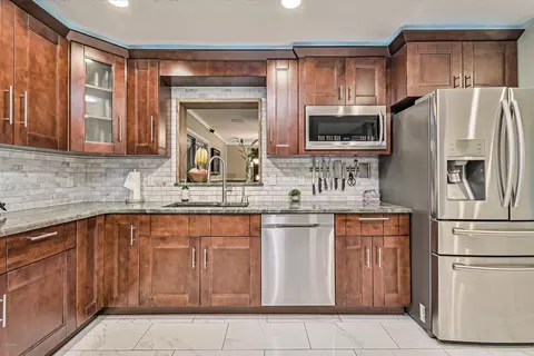 3033 Sabal Palm Dr, Edgewater, FL 32141 photo 19