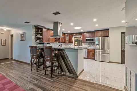 3033 Sabal Palm Dr, Edgewater, FL 32141 photo 12