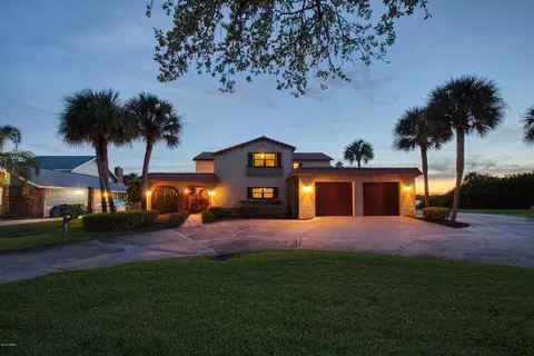 630 John Anderson Dr, Ormond Beach, FL 32176 photo 2