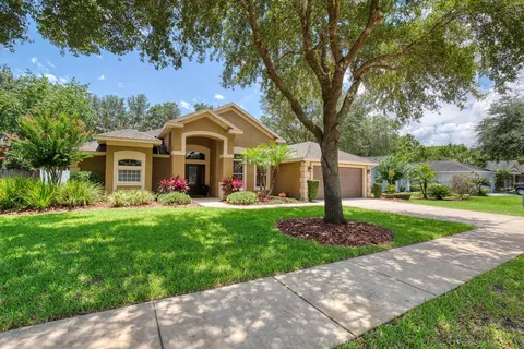 131 Chrysanthemum Dr, Ormond Beach, FL 32174 photo 2