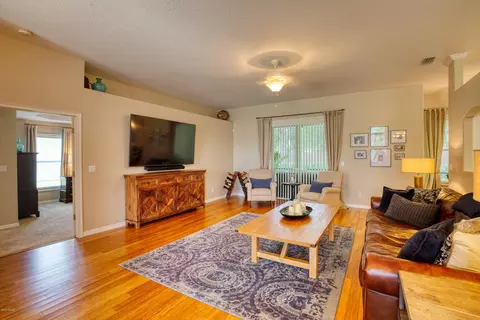 131 Chrysanthemum Dr, Ormond Beach, FL 32174 photo 9