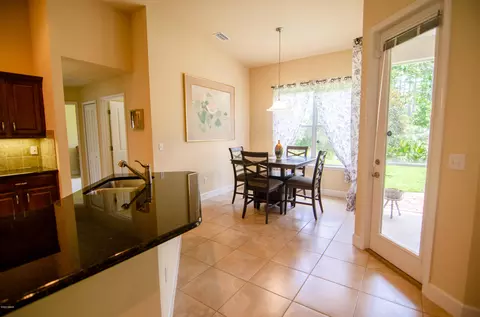 1273 Harwick Ln, Ormond Beach, FL 32174 photo 3