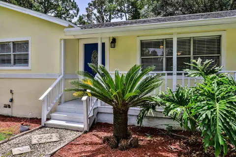 2035 Griffin St, Ormond Beach, FL 32174 photo 2