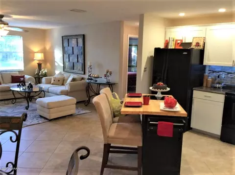 611 Johnson Dr, Ormond Beach, FL 32174 photo 9