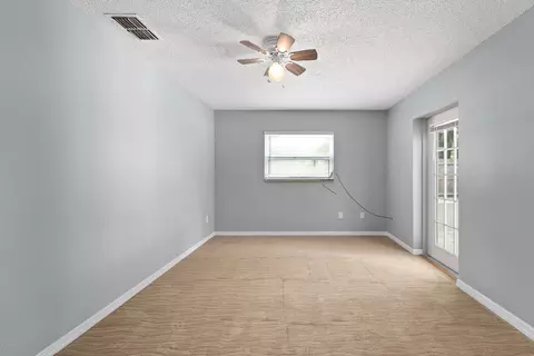 2111 Queen Palm Dr, Edgewater, FL 32141 photo 30