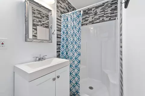 2111 Queen Palm Dr, Edgewater, FL 32141 photo 32