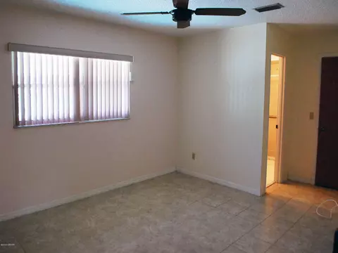 2214 Orange Tree Dr, Edgewater, FL 32141 photo 6
