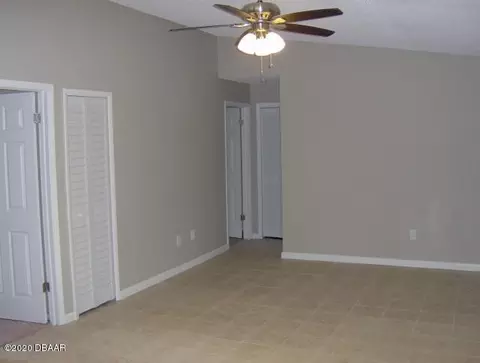 29 Laurel Oaks Cir, Ormond Beach, FL 32174 photo 5