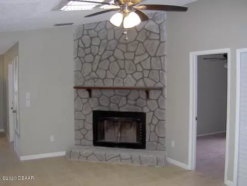 29 Laurel Oaks Cir, Ormond Beach, FL 32174 photo 4