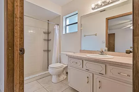 3215 Orange Tree Dr, Edgewater, FL 32141 photo 10