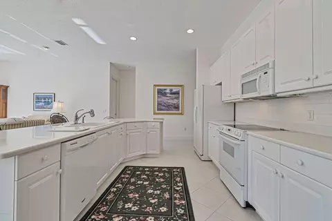 27 Kingsbridge Crossing Dr, Ormond Beach, FL 32174 photo 5