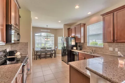 544 Safe Harbor Dr, Edgewater, FL 32141 photo 15