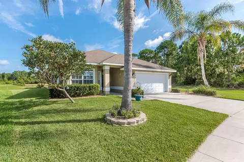 544 Safe Harbor Dr, Edgewater, FL 32141 photo 4