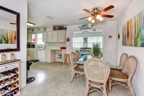 54 Carol Rd, Ormond Beach, FL 32176 photo 4