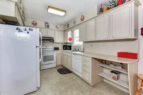 54 Carol Rd, Ormond Beach, FL 32176 photo 7