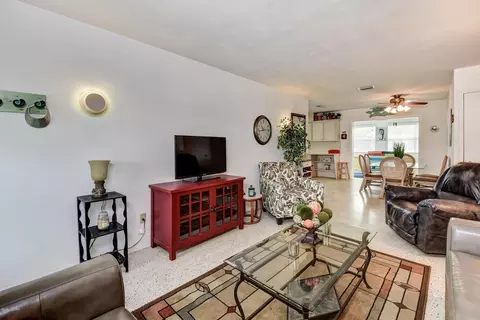 54 Carol Rd, Ormond Beach, FL 32176 photo 3