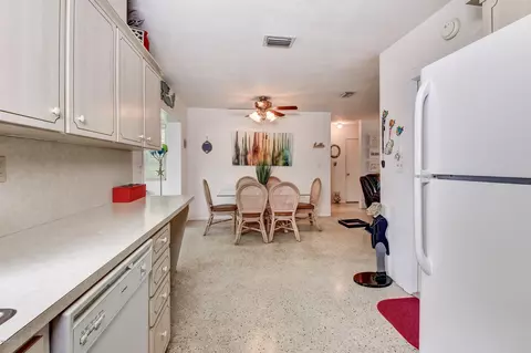 54 Carol Rd, Ormond Beach, FL 32176 photo 10
