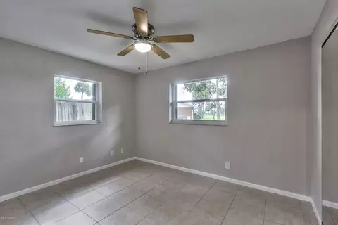 19 Seafarers Dr, Ormond Beach, FL 32176 photo 2