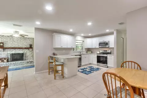 19 Seafarers Dr, Ormond Beach, FL 32176 photo 13