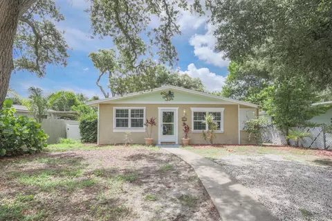 82 River Beach Dr, Ormond Beach, FL 32176 photo 1