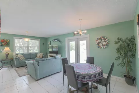 82 River Beach Dr, Ormond Beach, FL 32176 photo 8