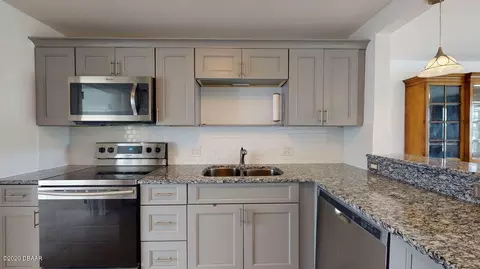 34 Carol Rd, Ormond Beach, FL 32176 photo 6