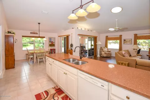 33 Sherrington Dr, Ormond Beach, FL 32174 photo 6