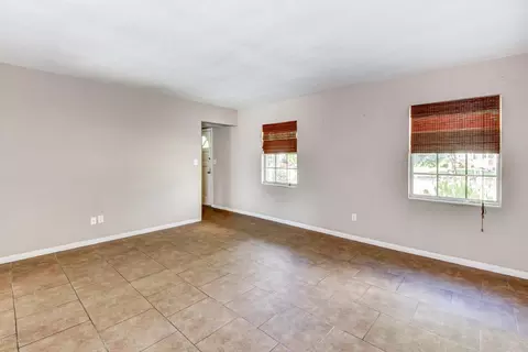 427 Andrews St, Ormond Beach, FL 32174 photo 5