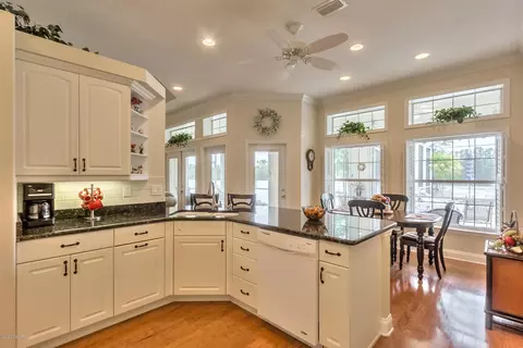 1300 Killbricken Cir, Ormond Beach, FL 32174 photo 9