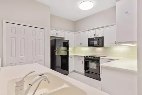 1133 Hansberry Ct, Ormond Beach, FL 32174 photo 16