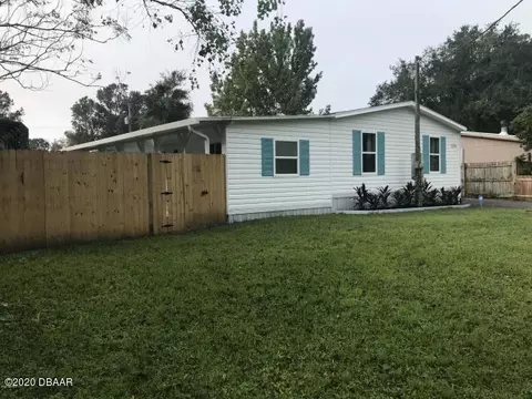 23910 Coon Rd, Astor, FL 32102 photo 2