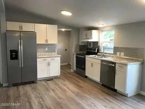 23910 Coon Rd, Astor, FL 32102 photo 10