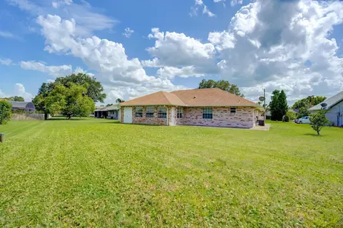 325 Pine Breeze Dr, Edgewater, FL 32141 photo 24