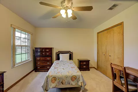 325 Pine Breeze Dr, Edgewater, FL 32141 photo 16