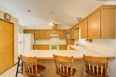 325 Pine Breeze Dr, Edgewater, FL 32141 photo 6