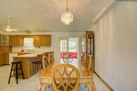 325 Pine Breeze Dr, Edgewater, FL 32141 photo 8