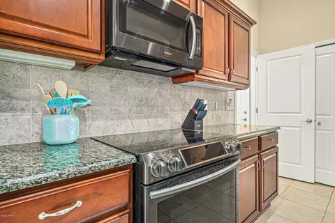 1289 Harwick Ln, Ormond Beach, FL 32174 photo 14
