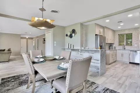 411 Riverside Dr, Ormond Beach, FL 32176 photo 11